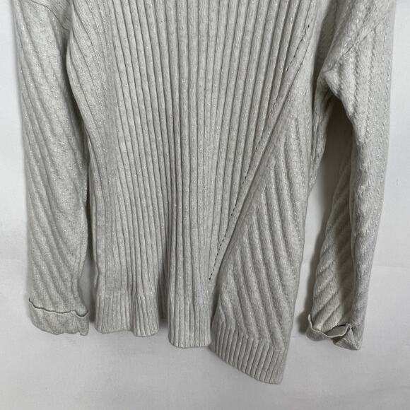 Simply Vera Vera Wang Metallic Gray Pullover Sweater Size Large - Picture 8 of 11